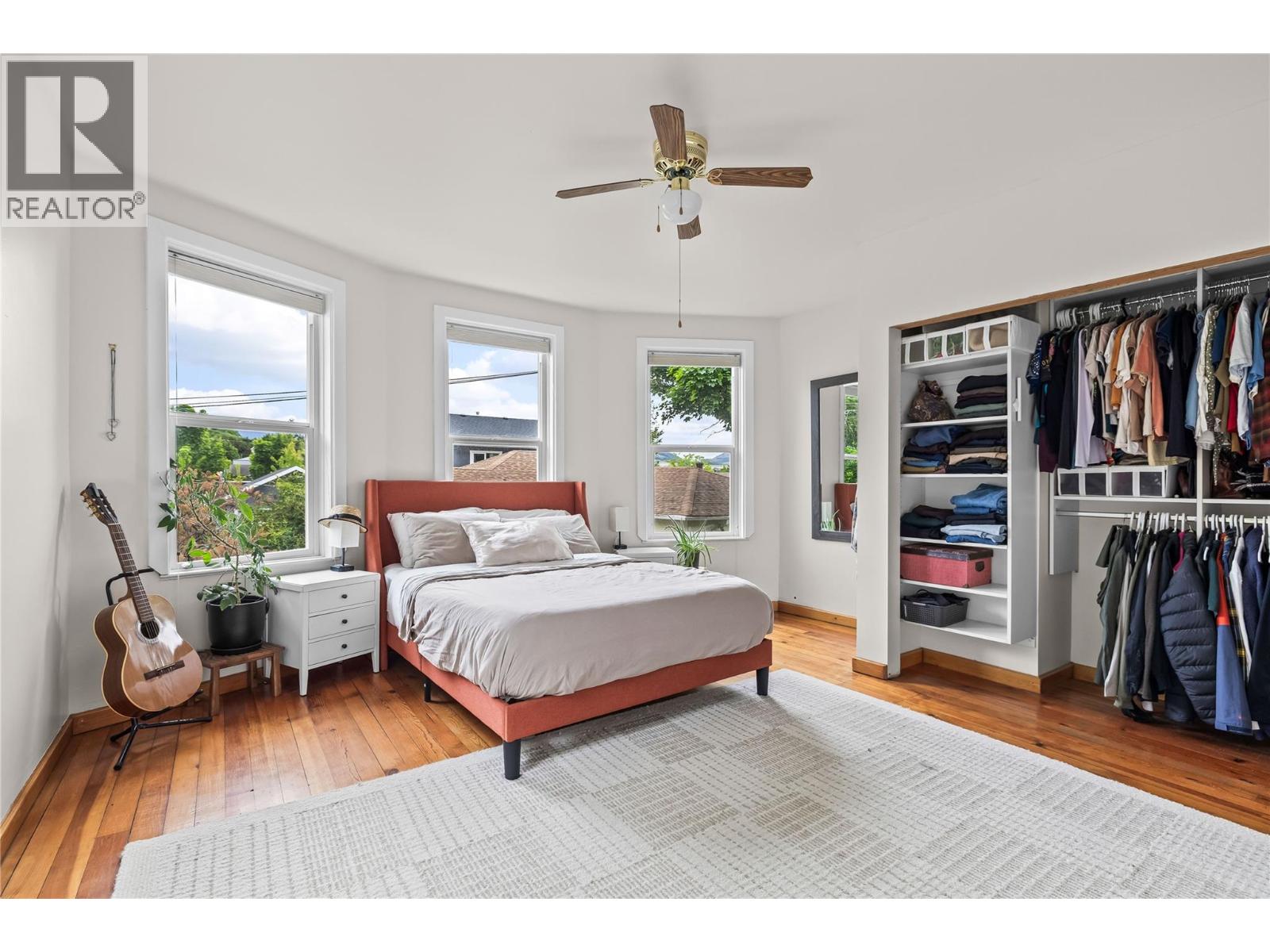 3002 25 Street - Image 28