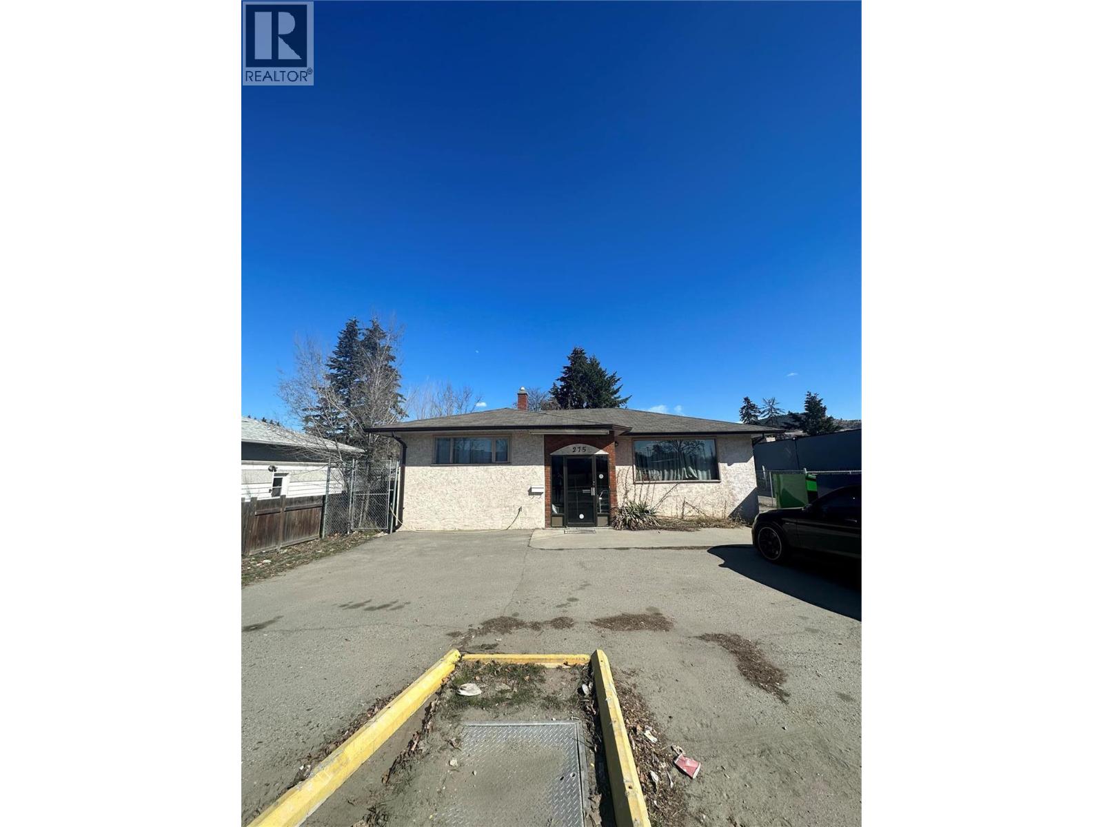 275 Rutland Road N - 1