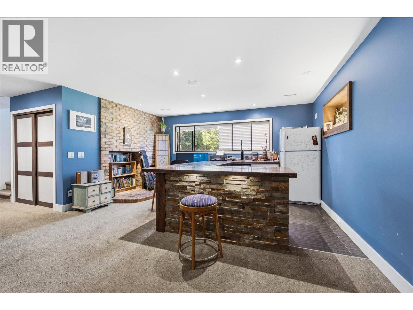  319 Valley Road, Kelowna