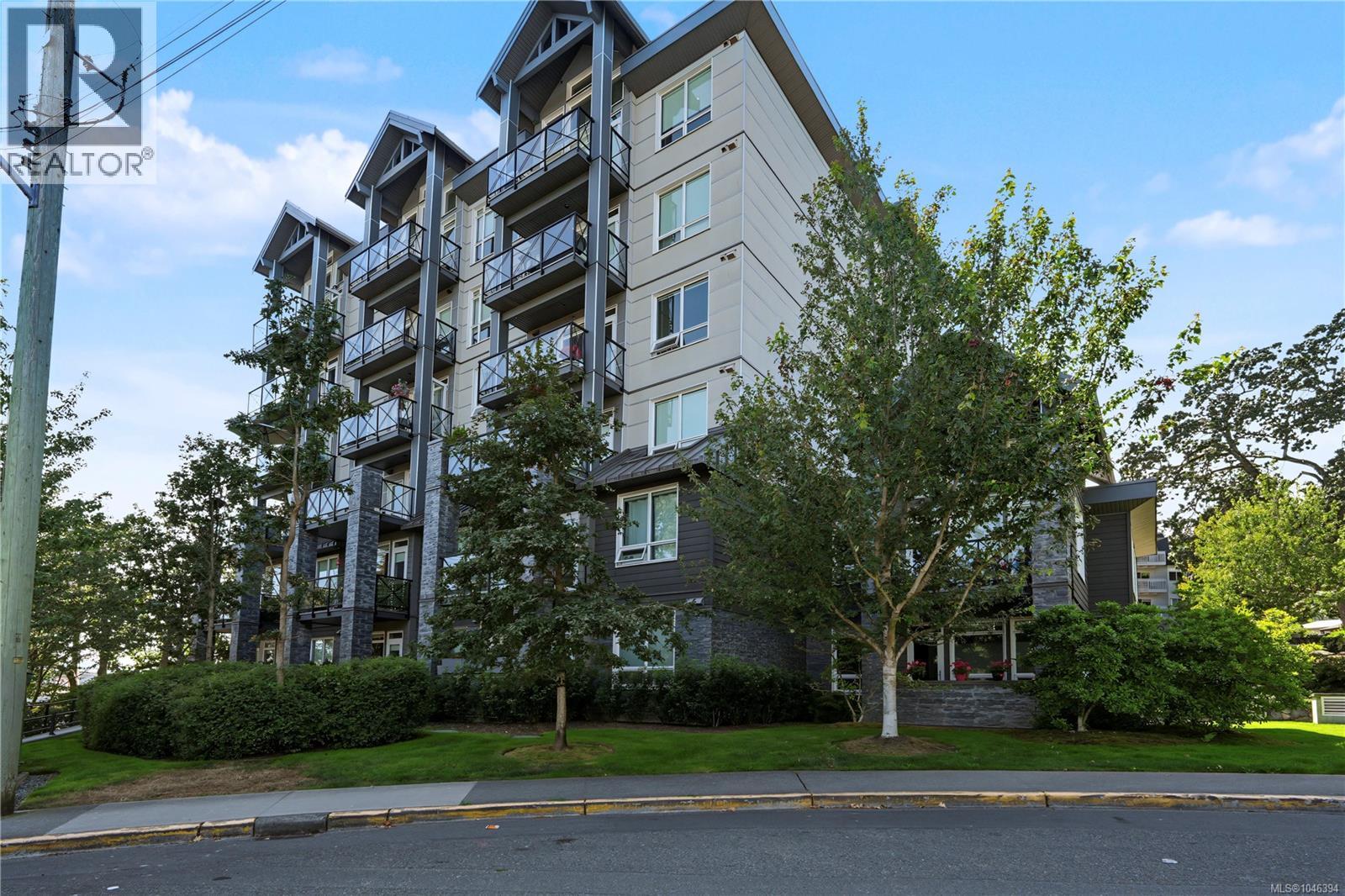 #109 924 Esquimalt Rd - Image 29