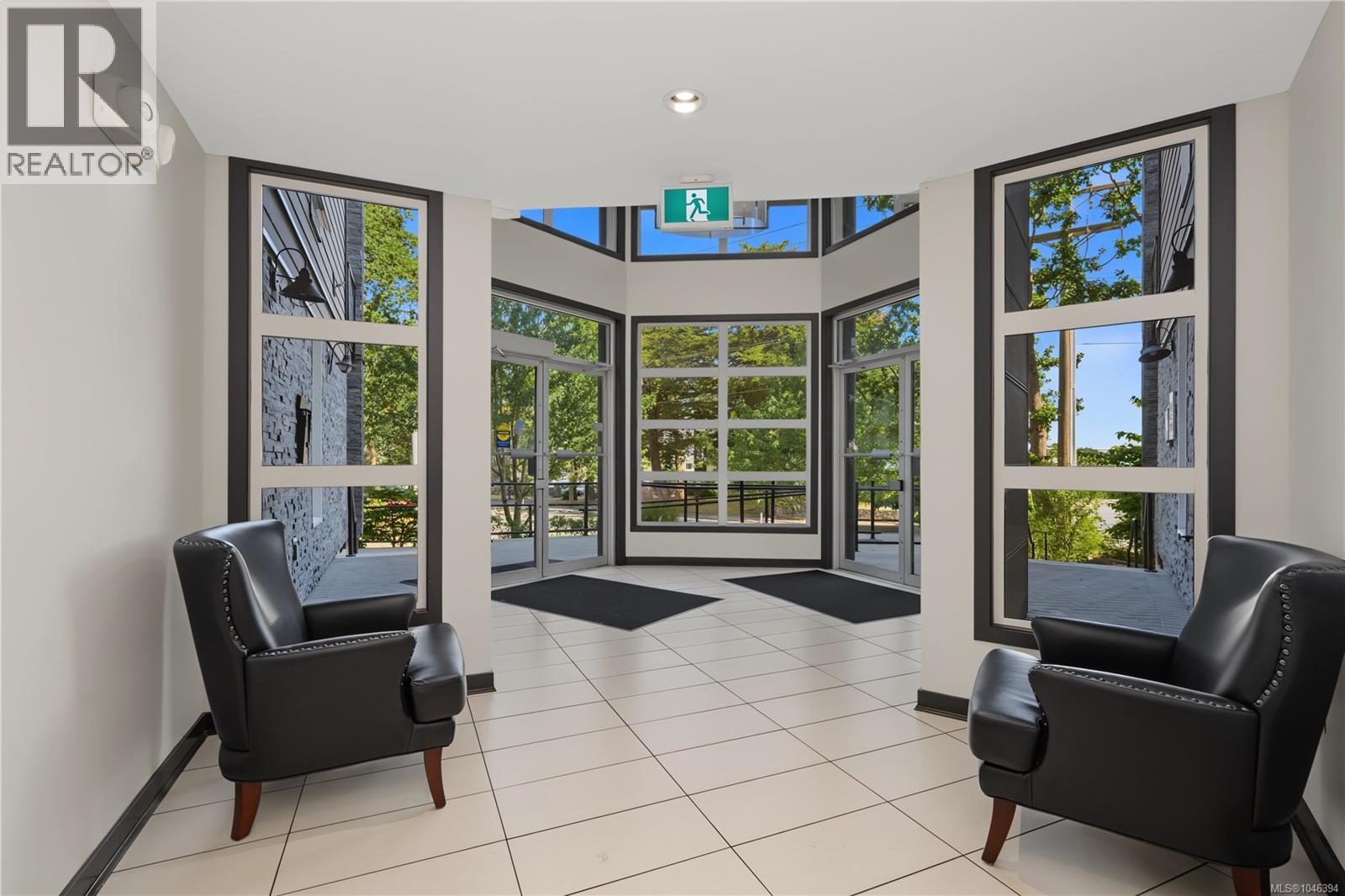 #109 924 Esquimalt Rd - Image 27