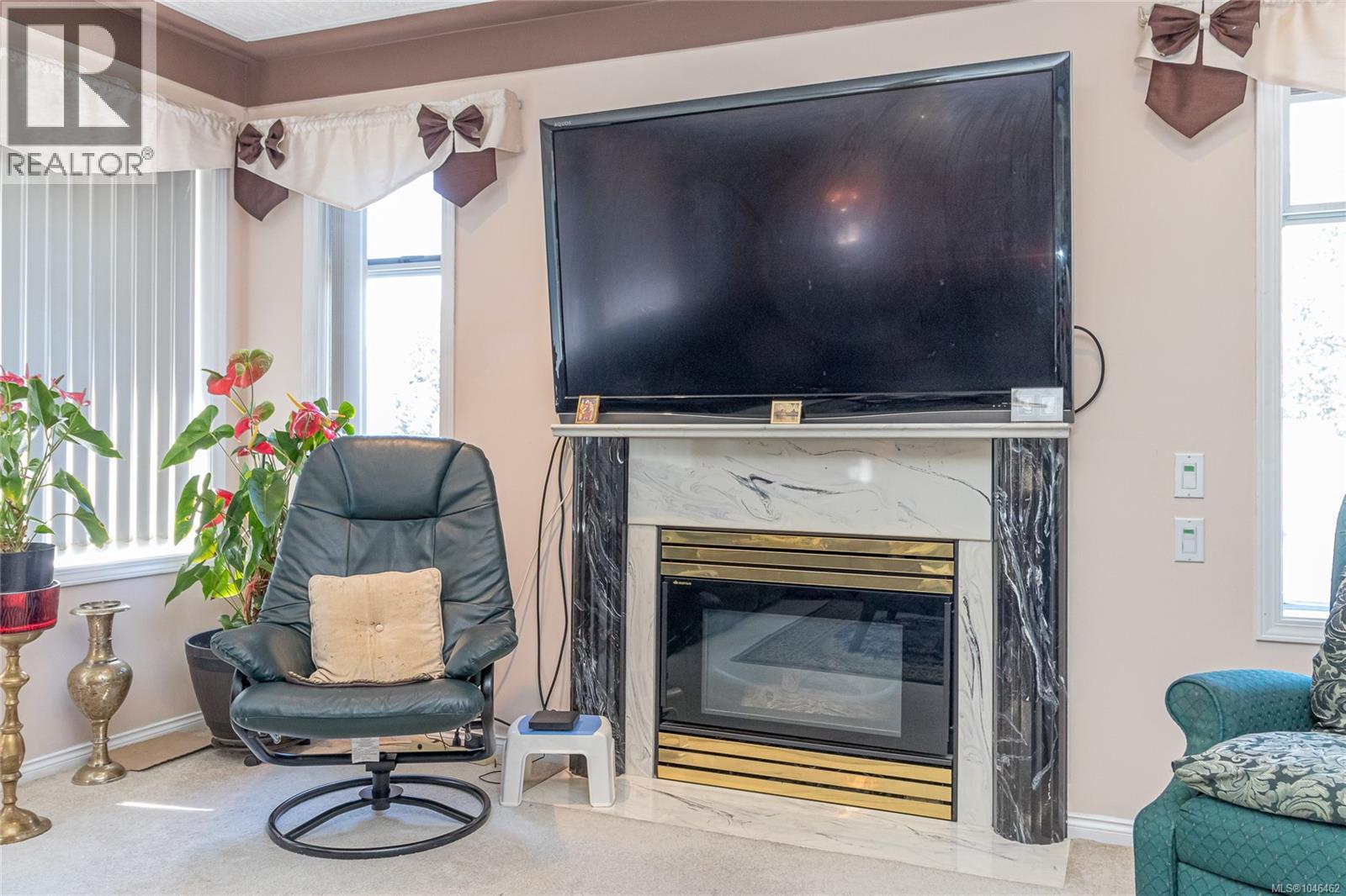 897 Maltwood Terr - Image 38