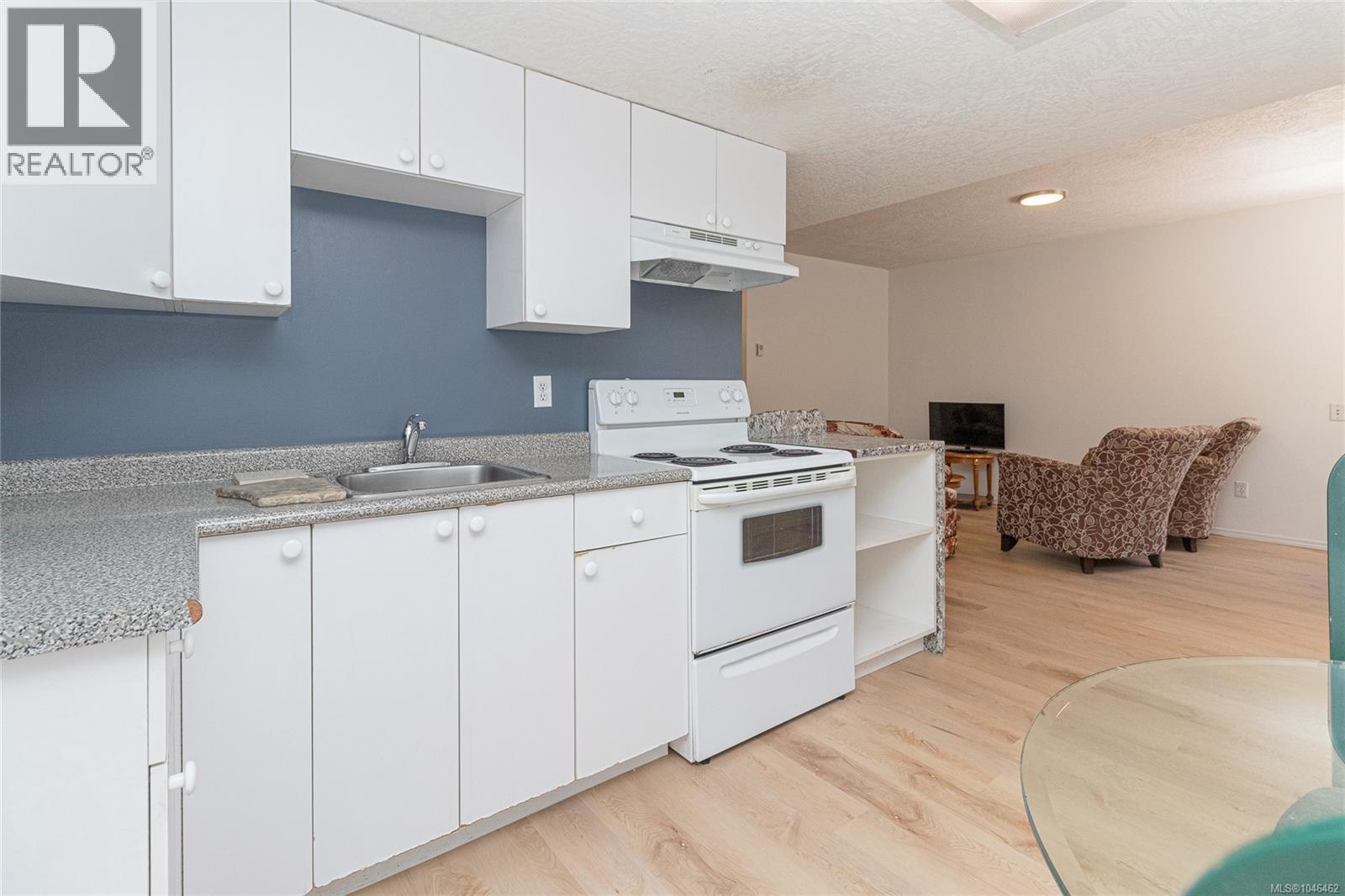 897 Maltwood Terr - Image 21