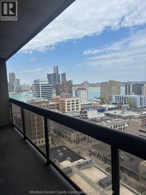 #1802 150 PARK STREET - Image 4