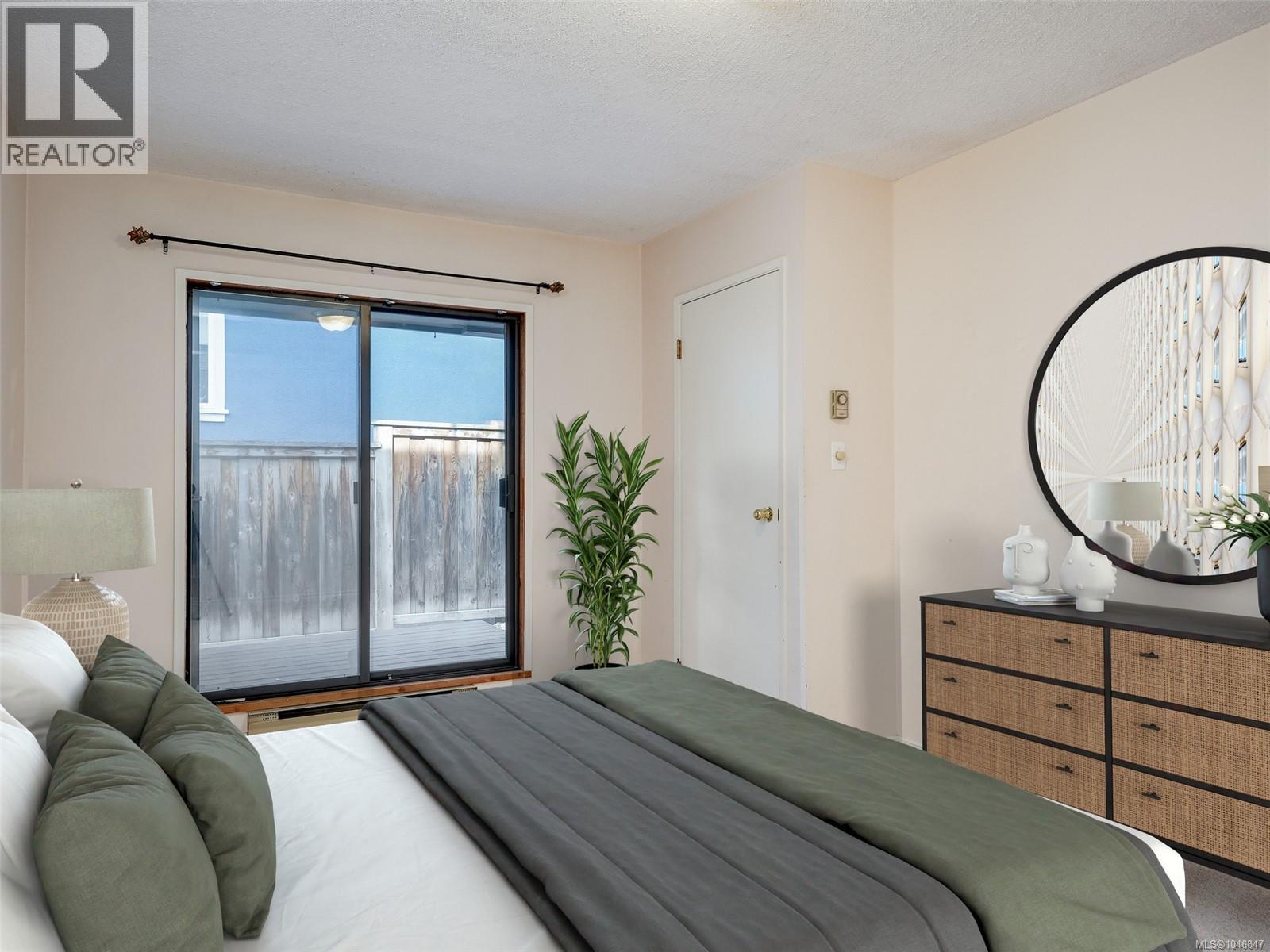 111 Michigan St - Image 18