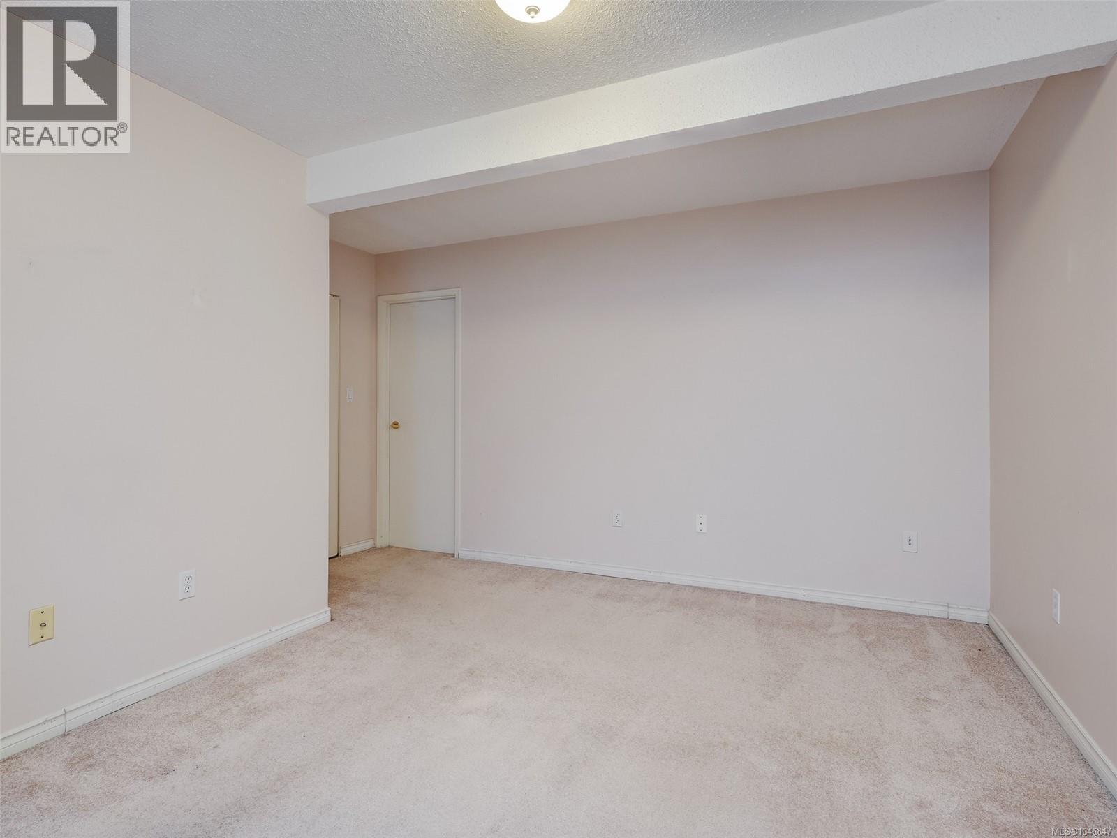 111 Michigan St - 19