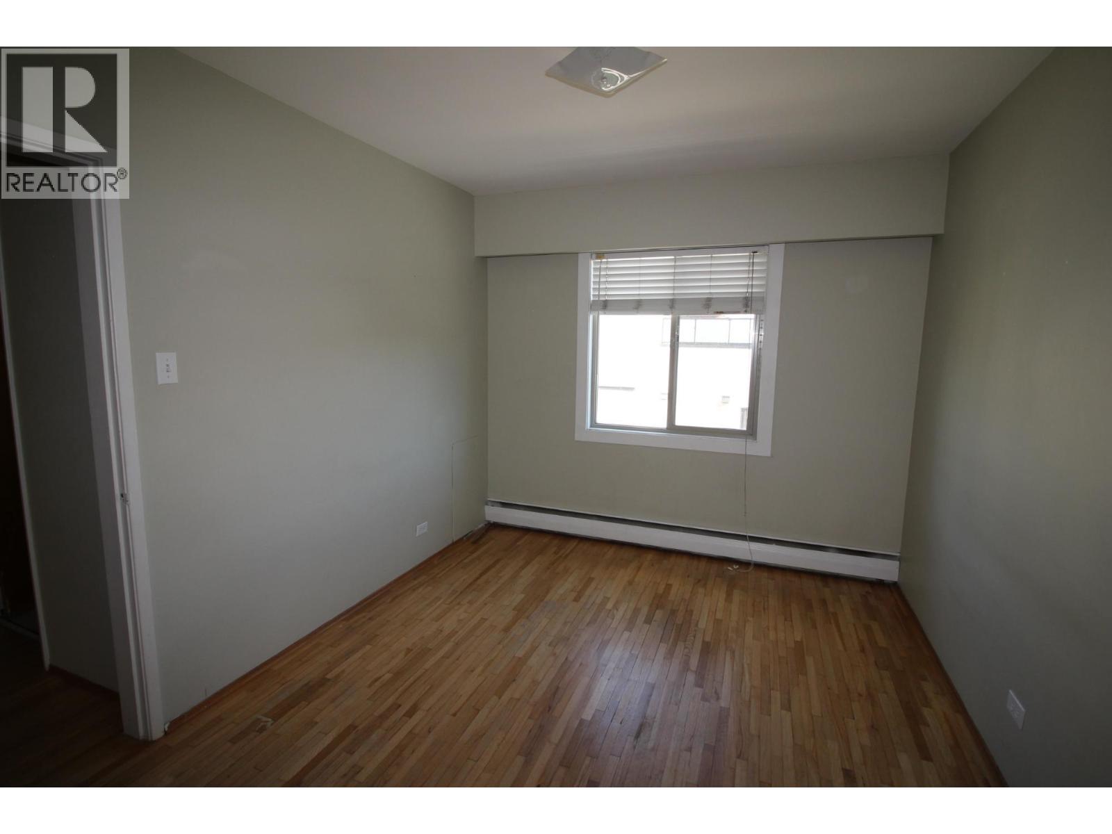533 2ND Avenue - Image 15