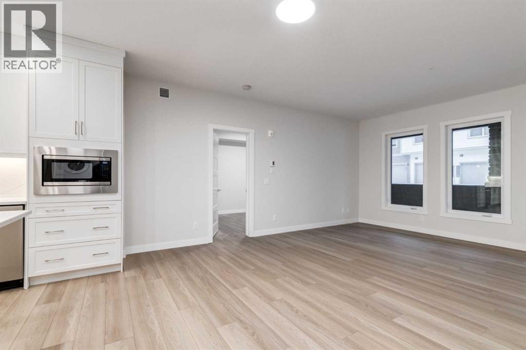 #2113 2117 81 Street SW - 11