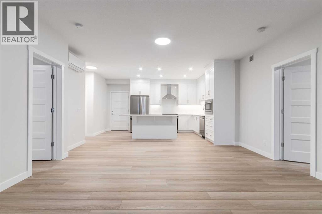 #2113 2117 81 Street SW - 17