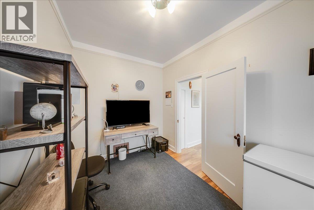 2081 Second Avenue - Image 21