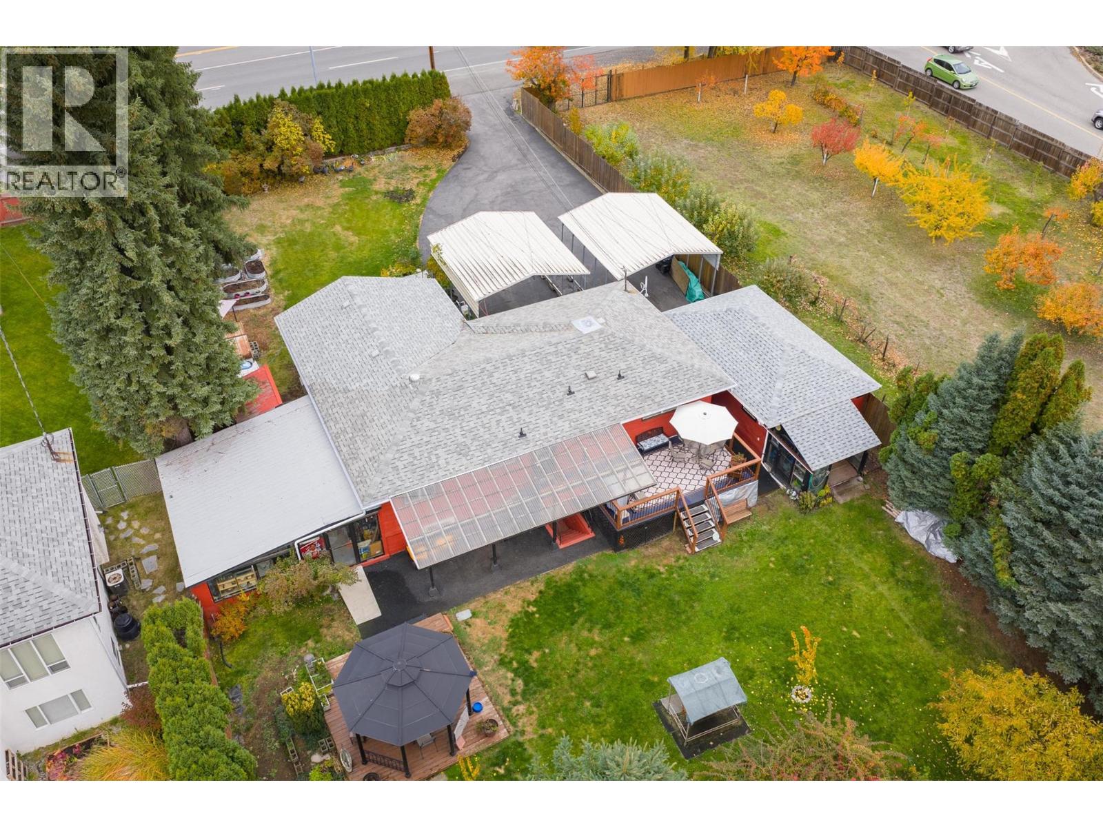 8329 Highway 3B - Image 59