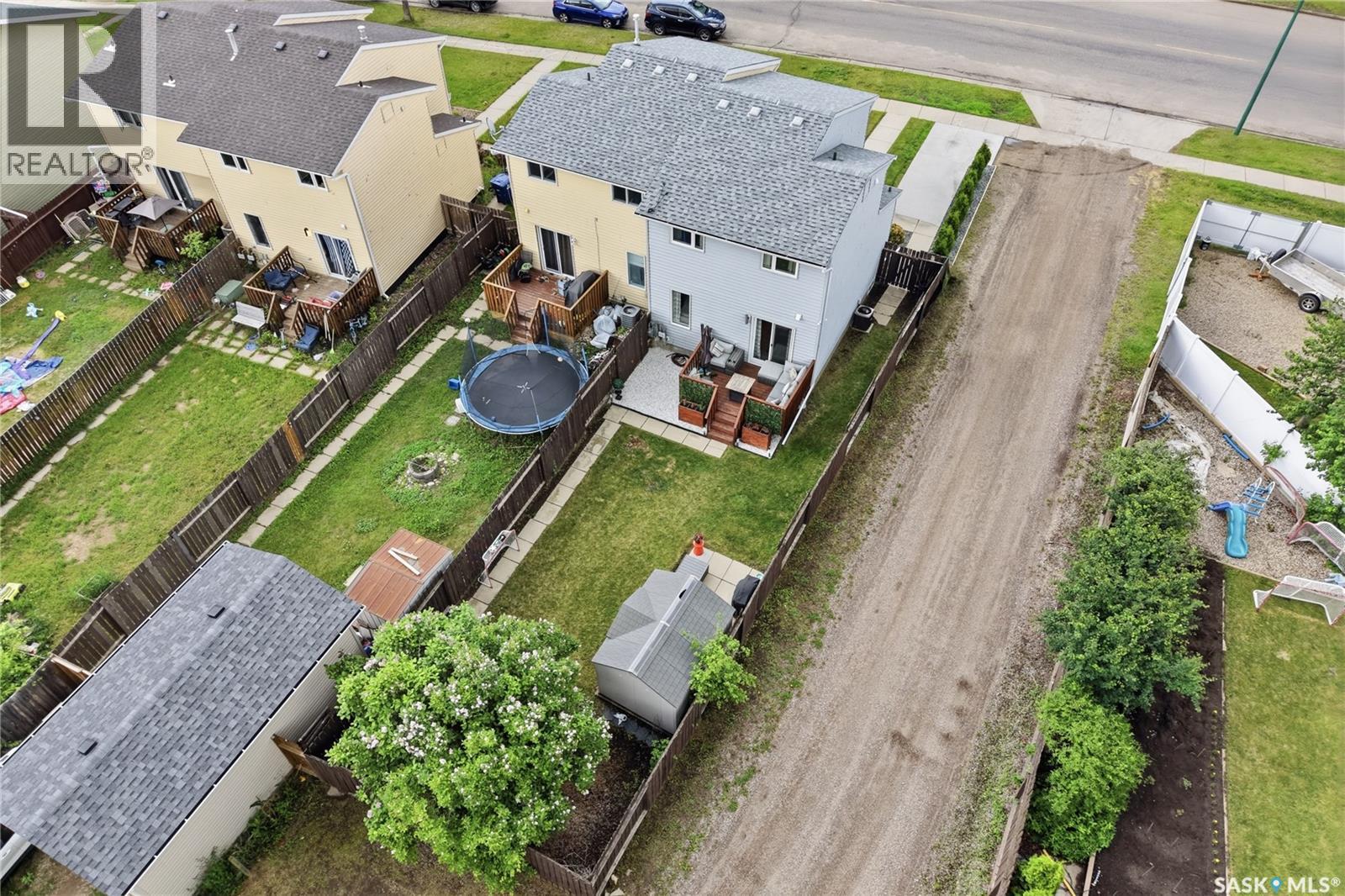 468 Berini DRIVE - Image 54