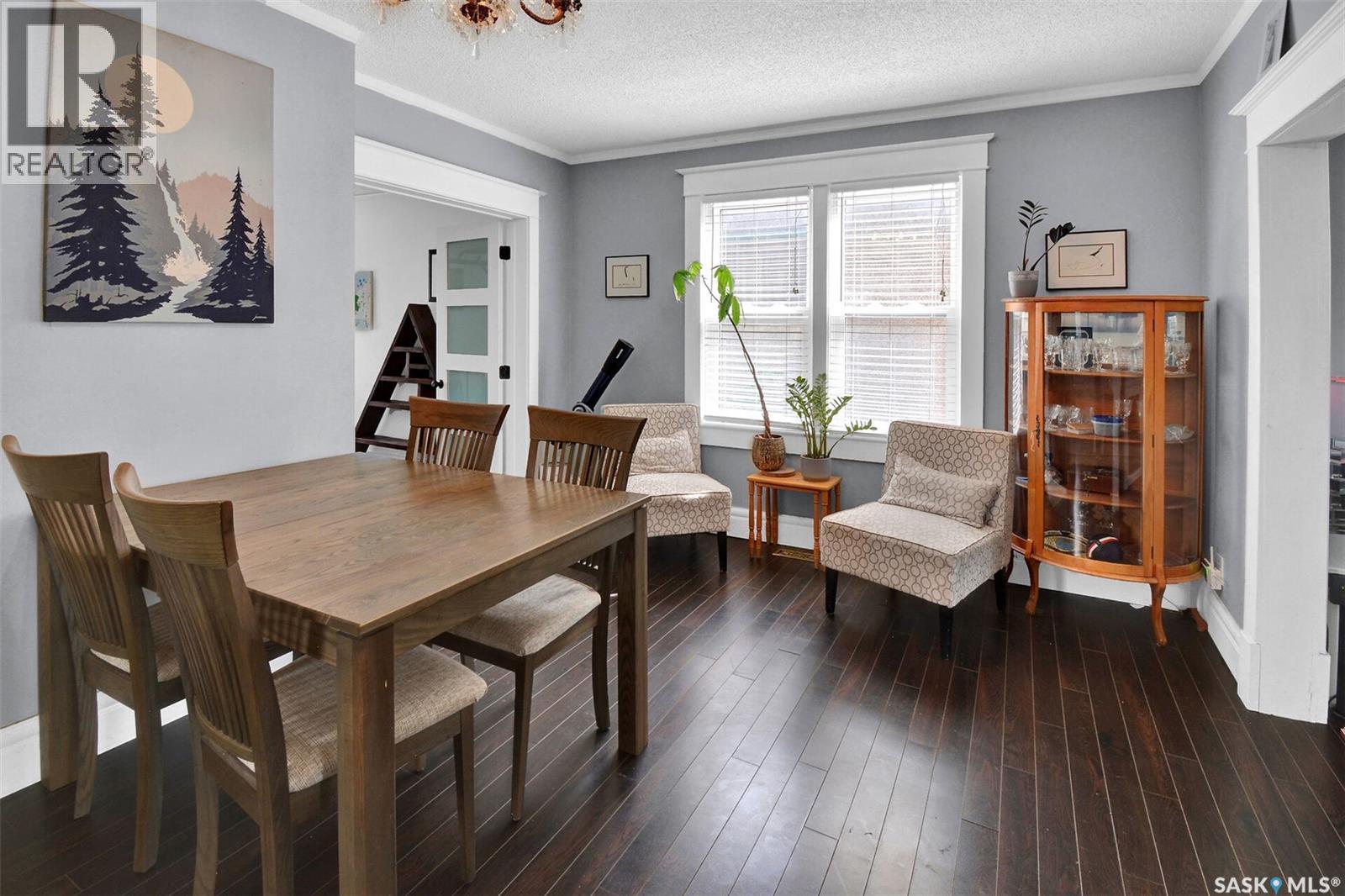 310 J AVENUE N - 9