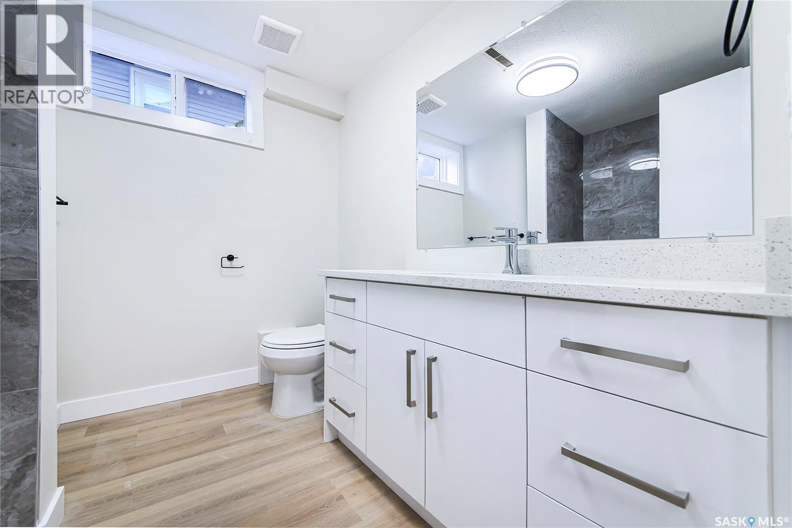 451 R AVENUE S - 28