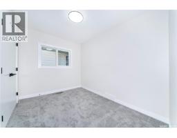 4pc Bathroom - 451 R Avenue S, Saskatoon, SK S7M2Z4 Photo 12