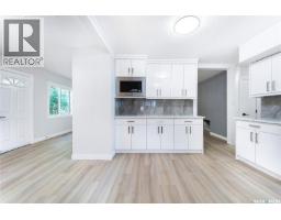 Bedroom - 451 R Avenue S, Saskatoon, SK S7M2Z4 Photo 9