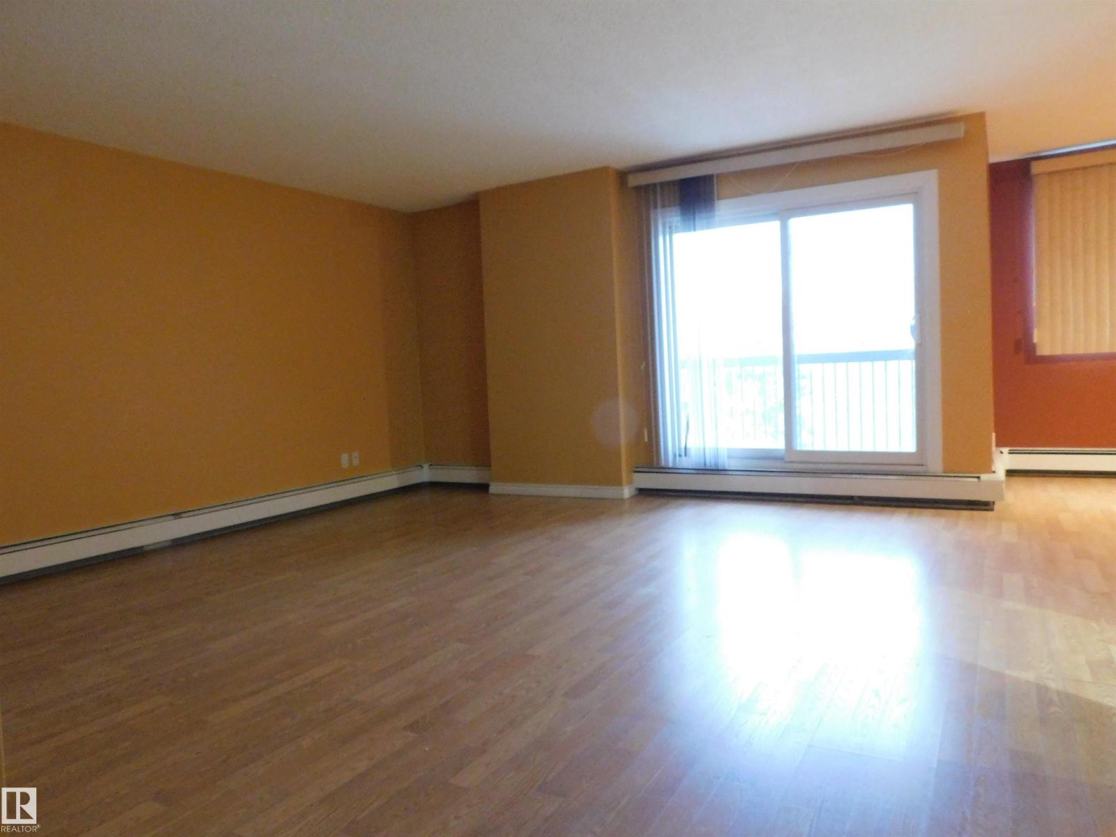 #601 9929 113 ST NW - Image 6