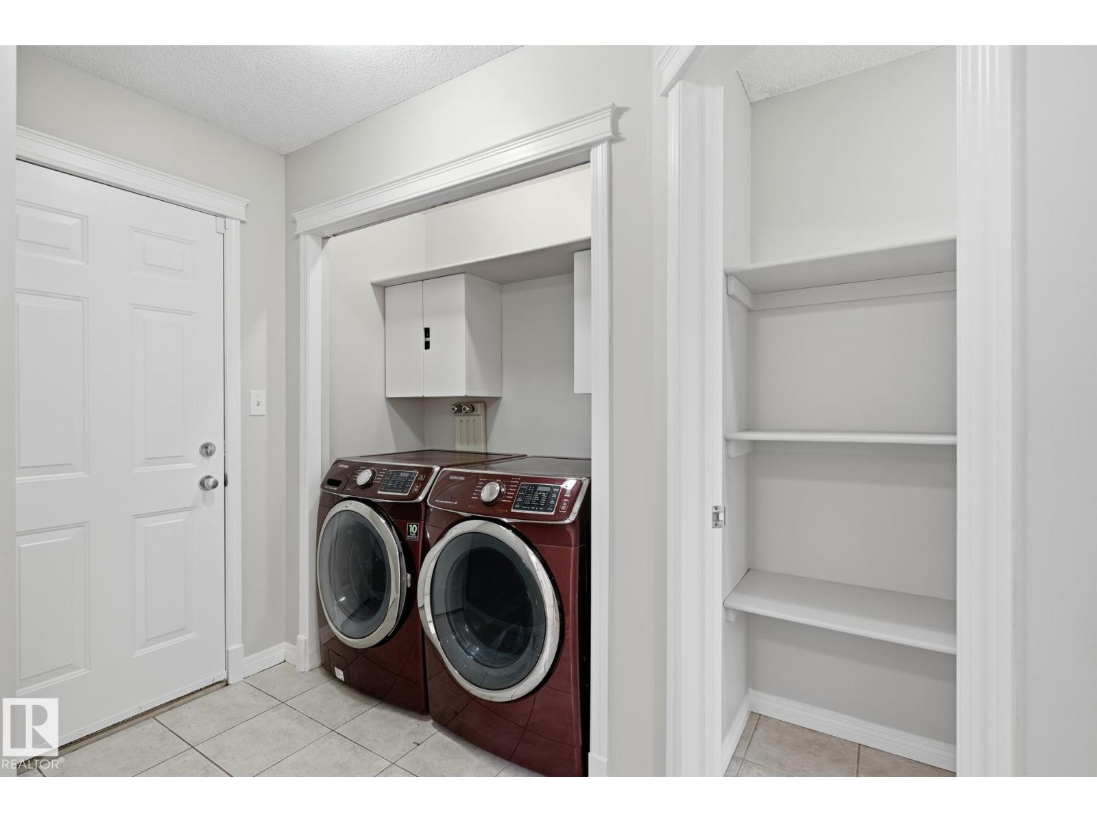 10719 8 AV SW - Image 12