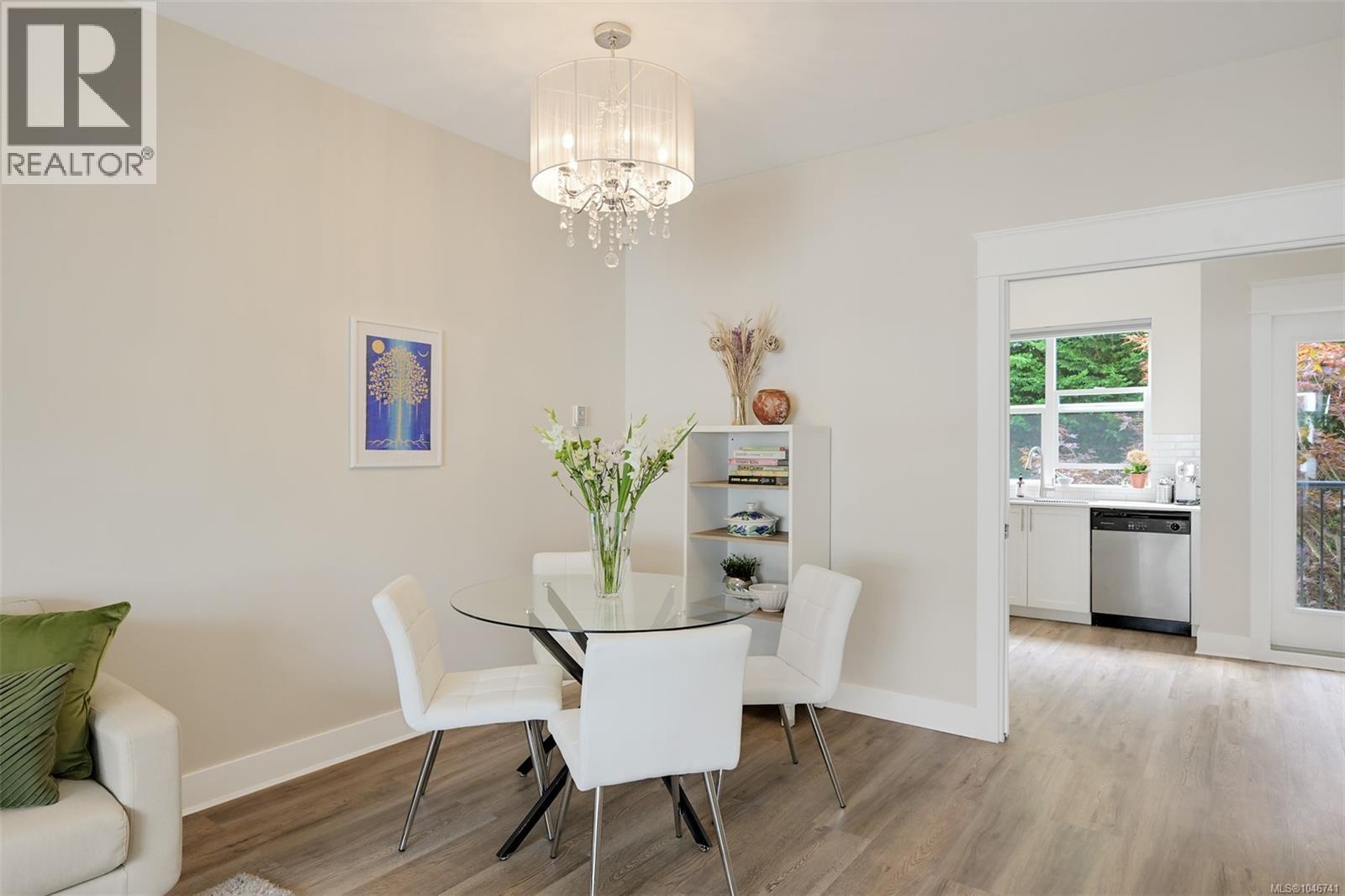 #4 1521 Belcher Ave - 8
