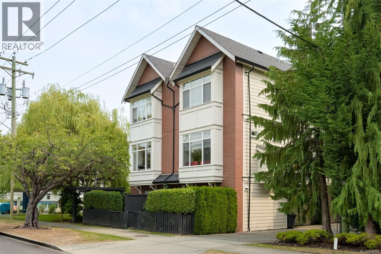 #4 1521 Belcher Ave - 1