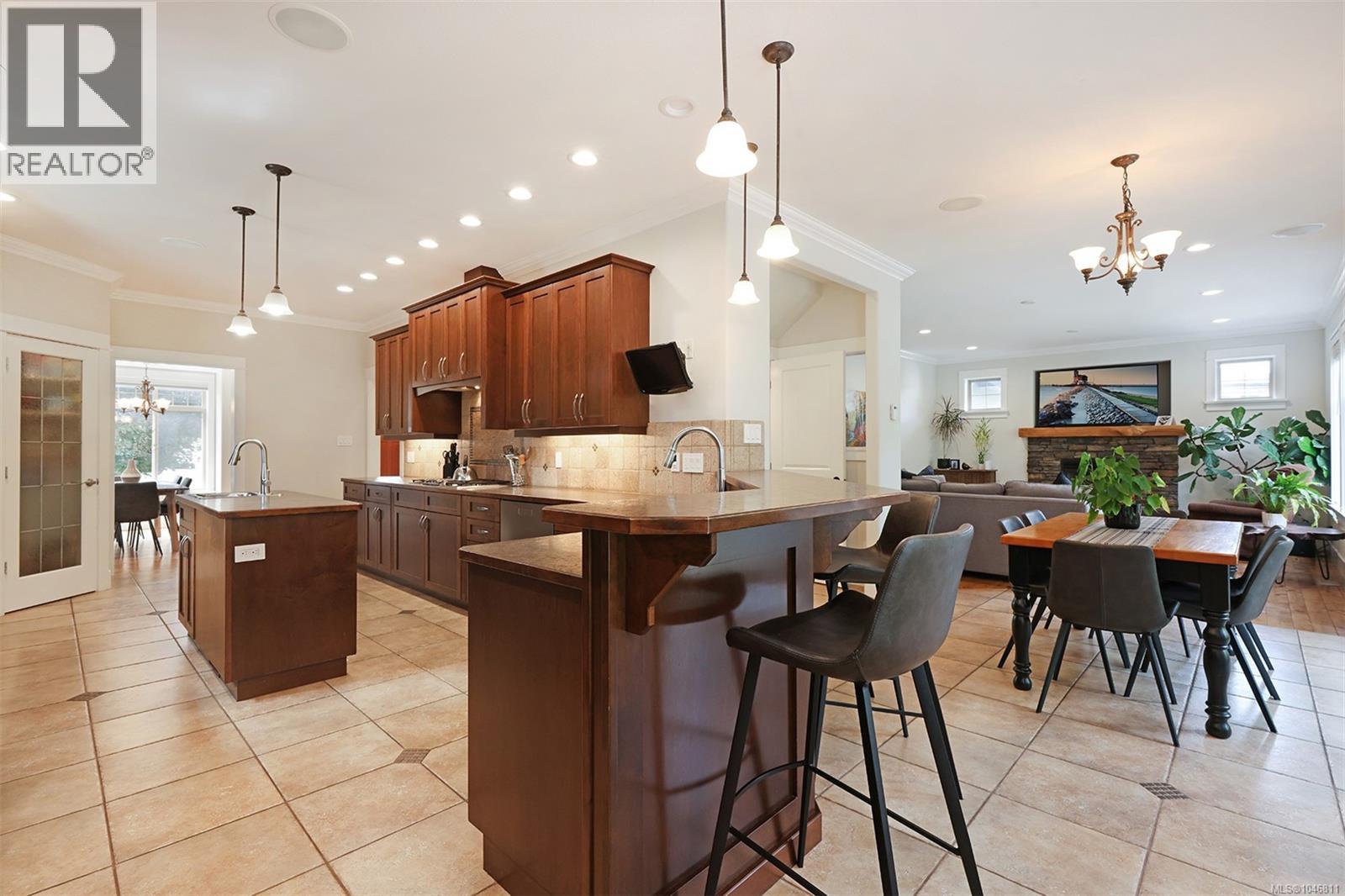 1302 Ocean View Ave - Image 11