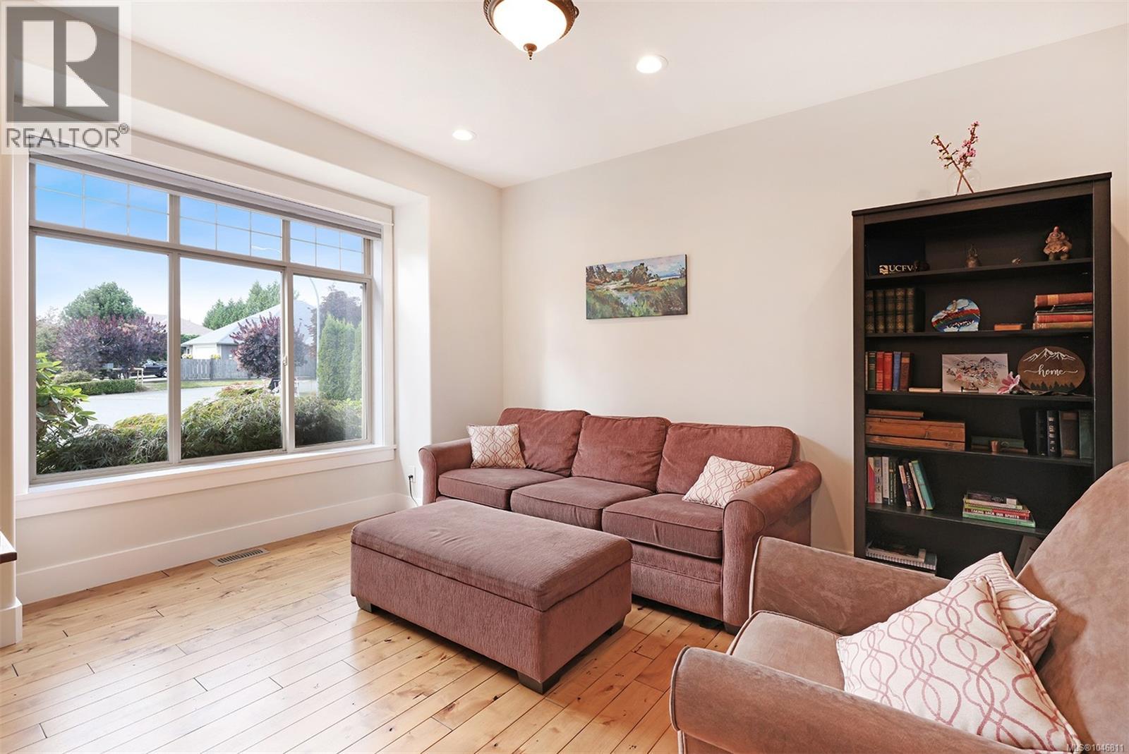 1302 Ocean View Ave - Image 18