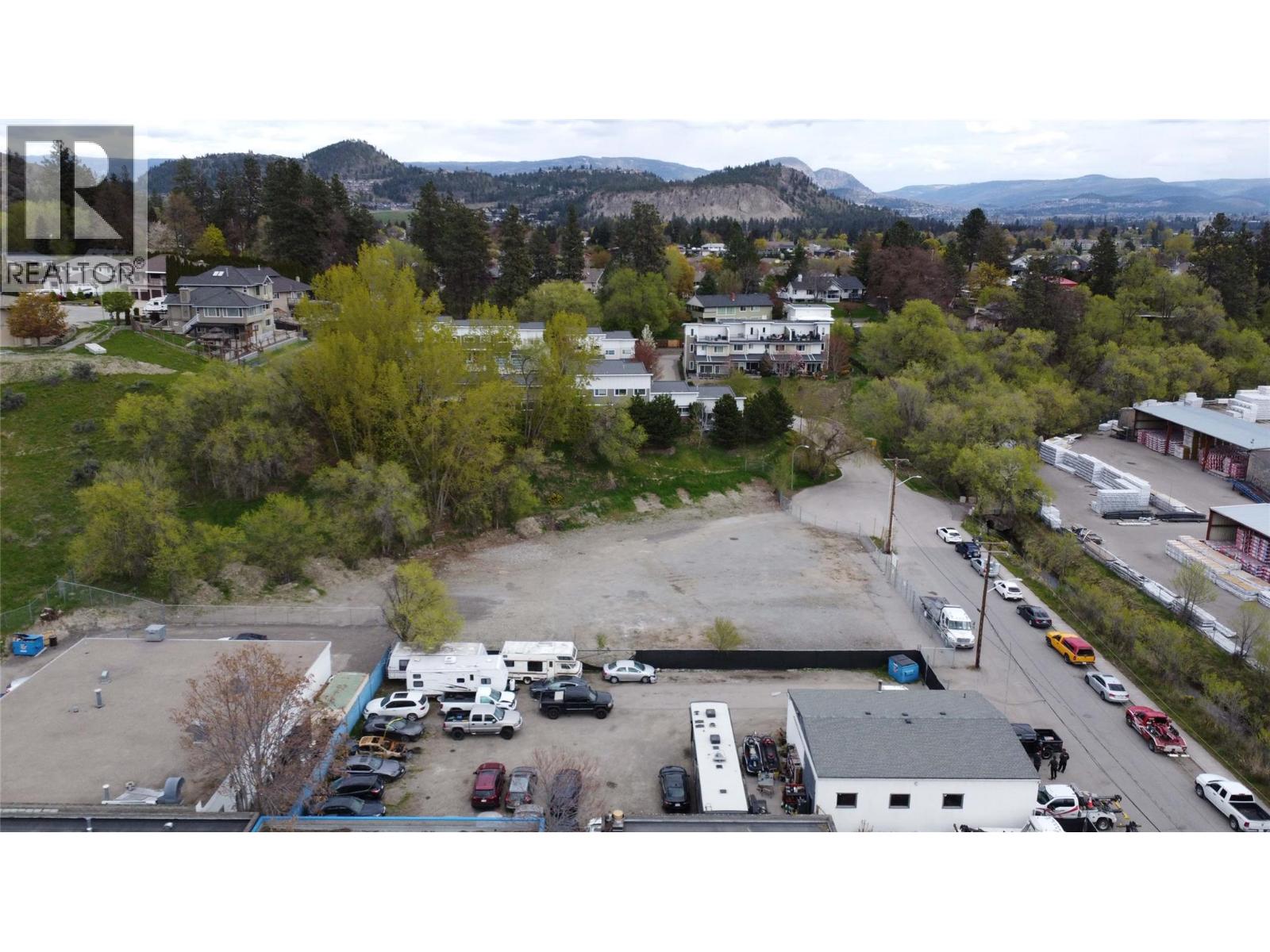  1140 Brant Avenue, Kelowna