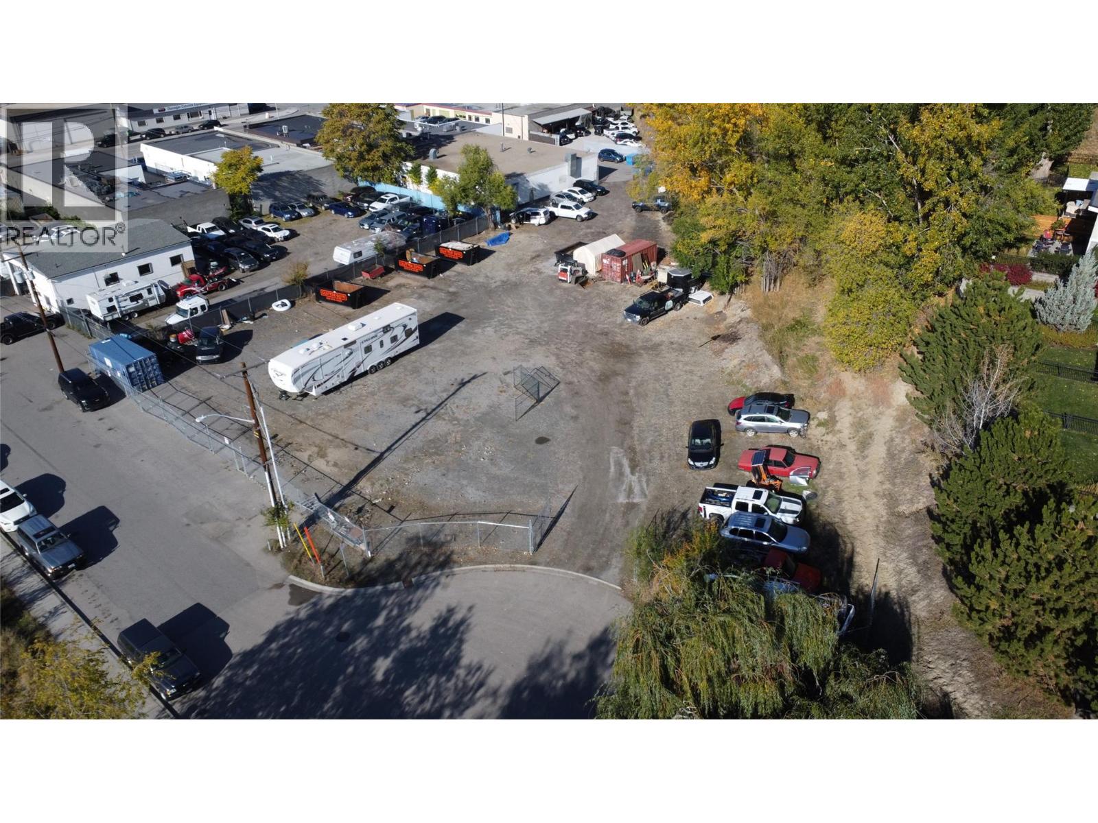  1140 Brant Avenue, Kelowna