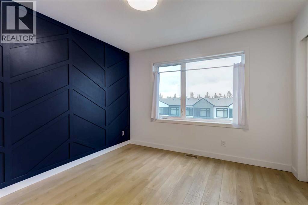 8524 21 Avenue SE - Image 21