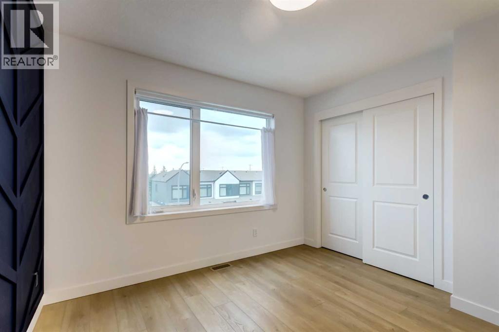 8524 21 Avenue SE - Image 22