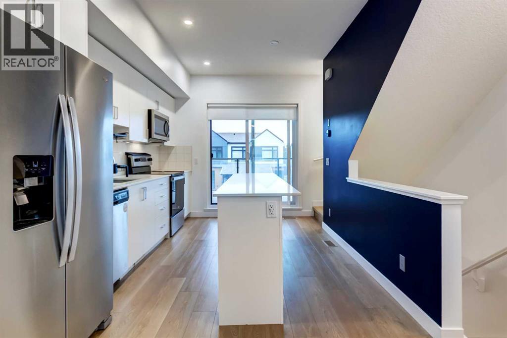 8524 21 Avenue SE - 9