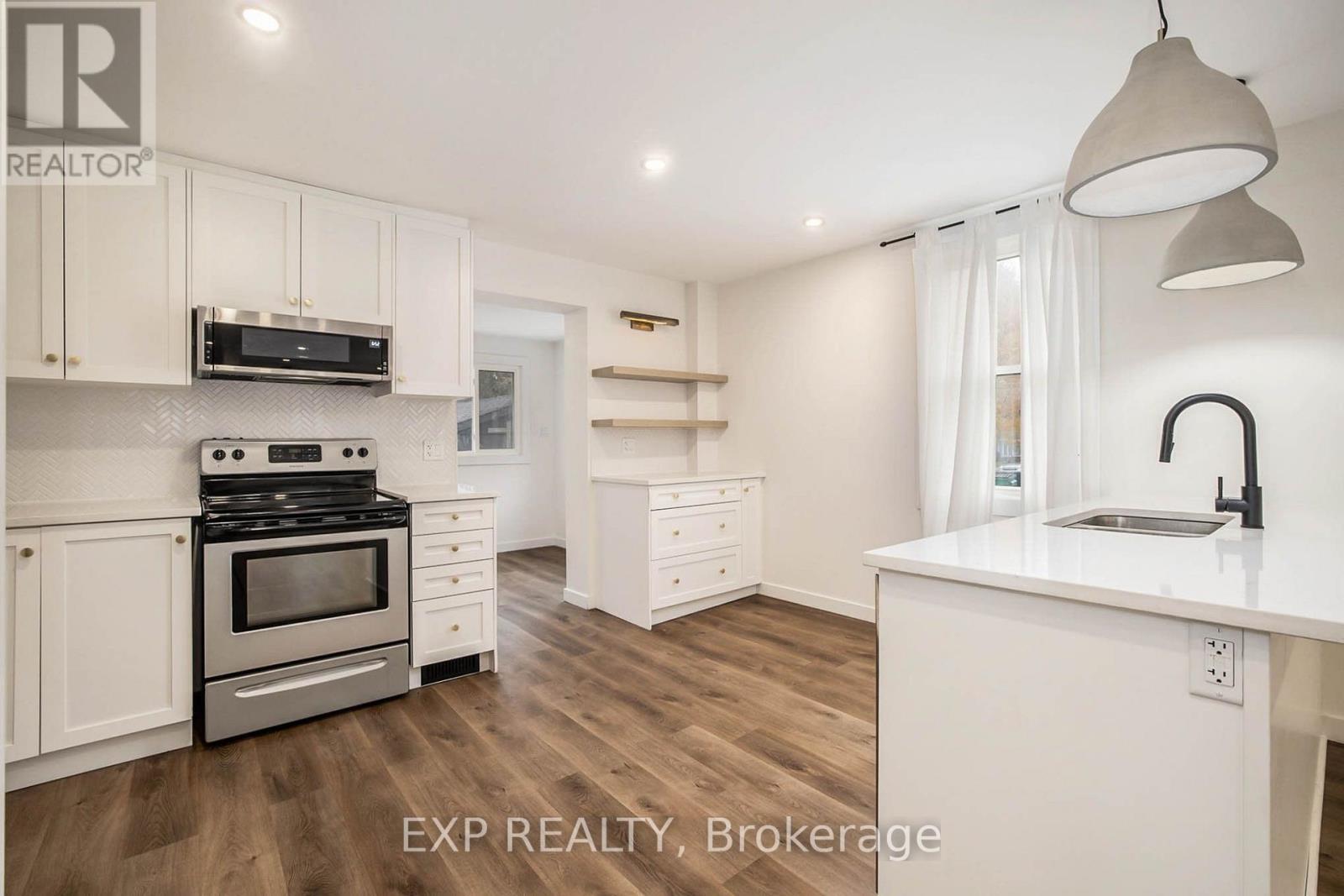 3 Bed, 2 Bath House for Rent in Ottawa – 32 COLONEL MURRAY STREET, Ottawa – MLS# X13677556 - Image 7