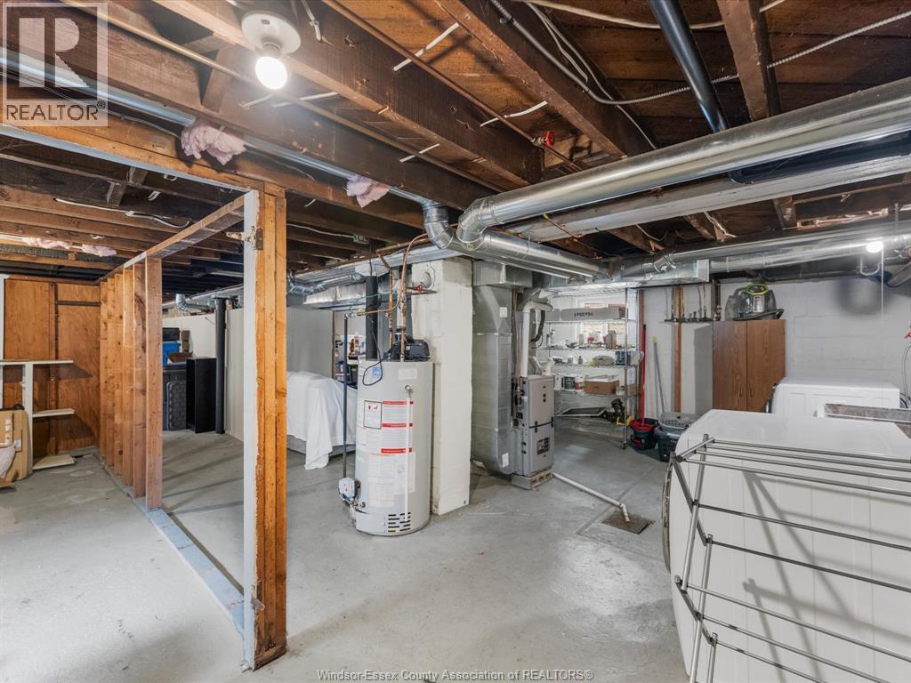 2220 LINCOLN ROAD - 18