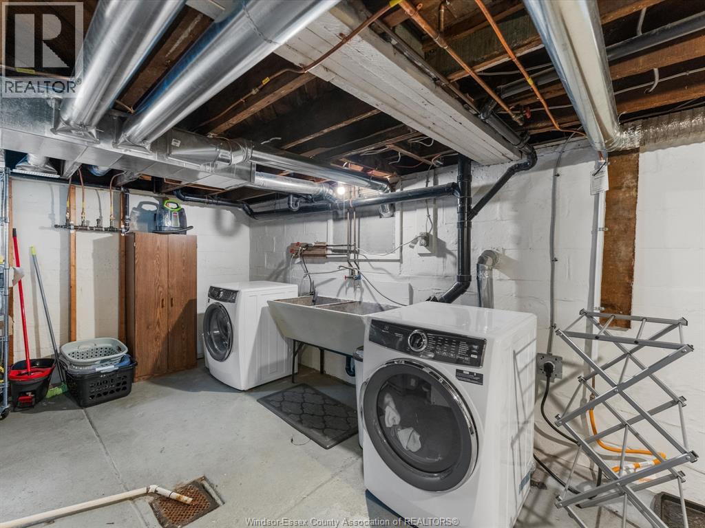 2220 LINCOLN ROAD - 19