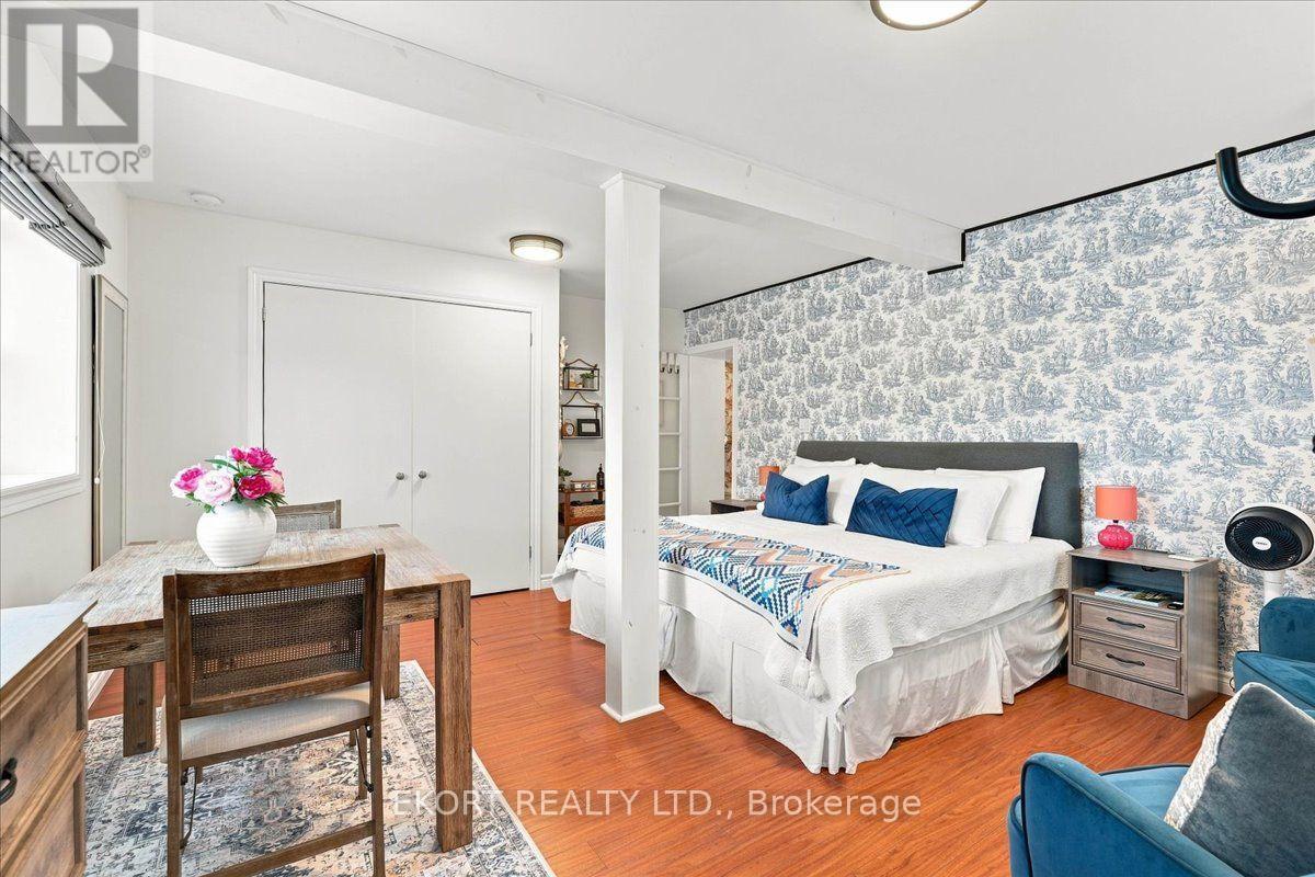 50 ELIZABETH STREET - 43