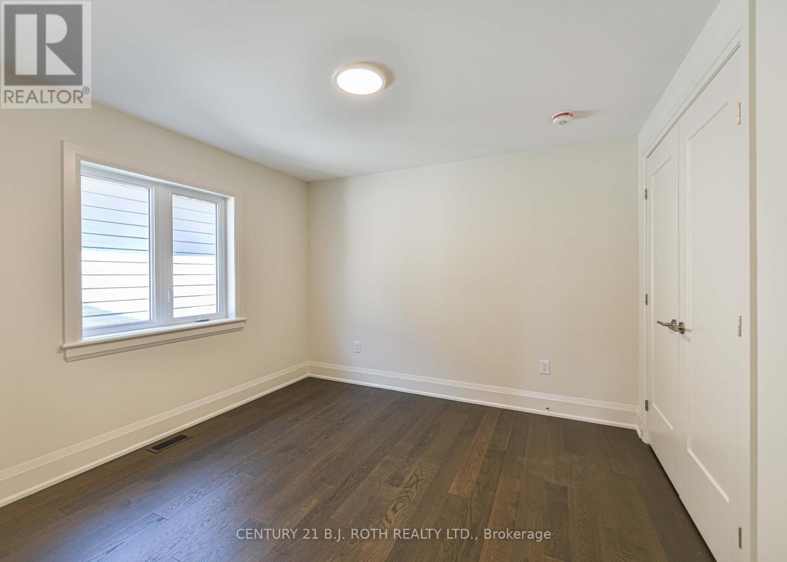 3195 ORION BOULEVARD - 28