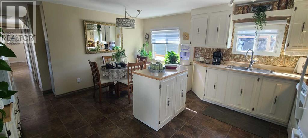 5714 52 Street - Photo 7