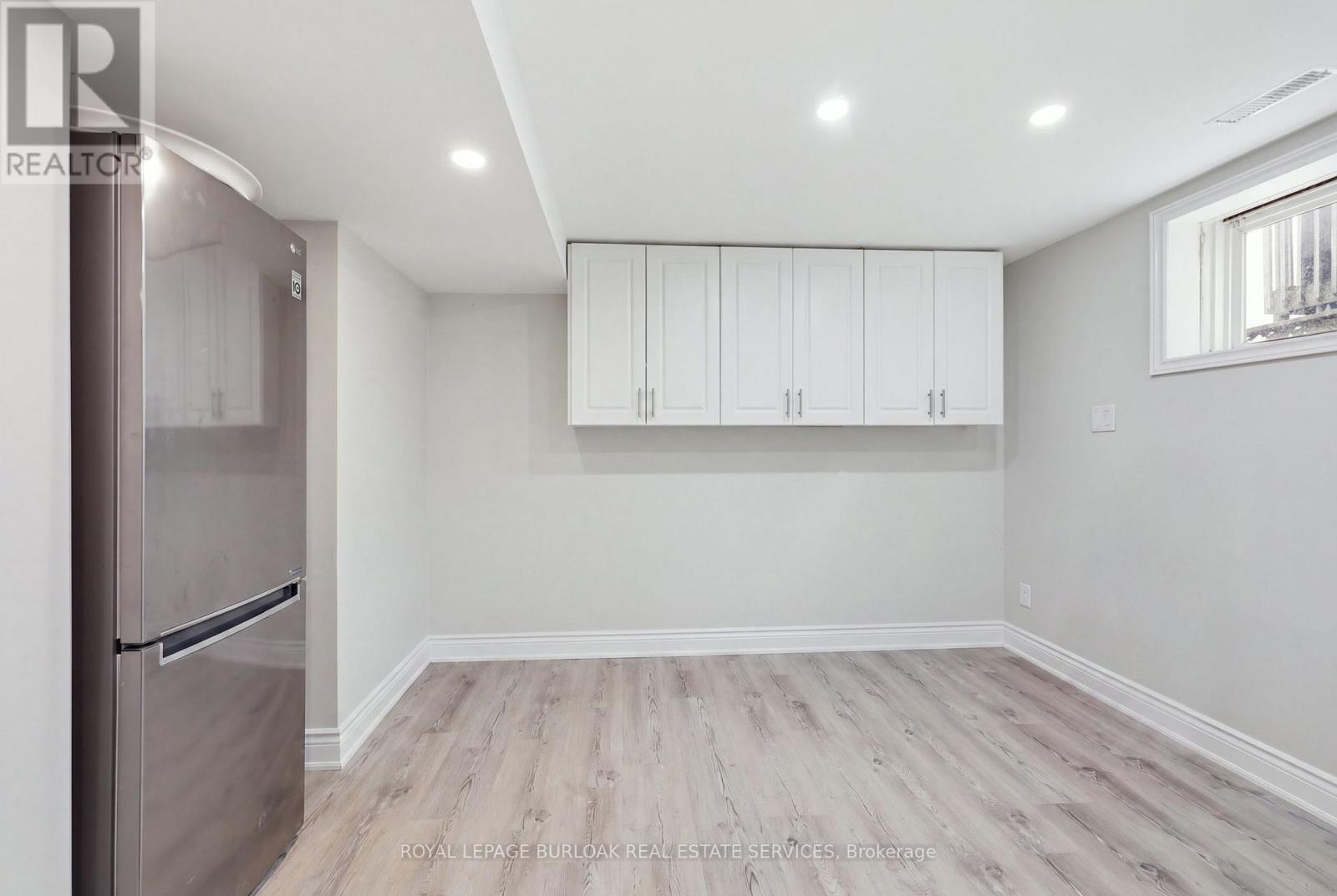 419 PARKLANE ROAD - Image 40