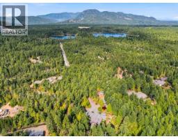 1205 Spider Lake Rd, Qualicum Beach, BC V9K2L7 Photo 35