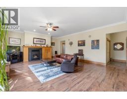 Ensuite - 1205 Spider Lake Rd, Qualicum Beach, BC V9K2L7 Photo 6