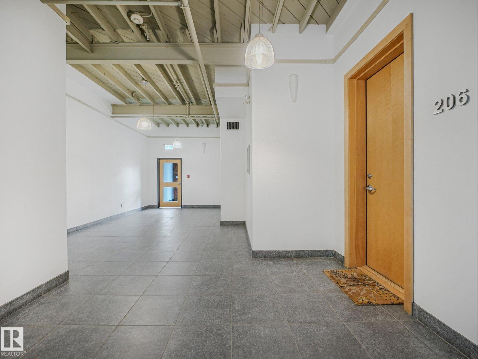206 10265 107 Street NW