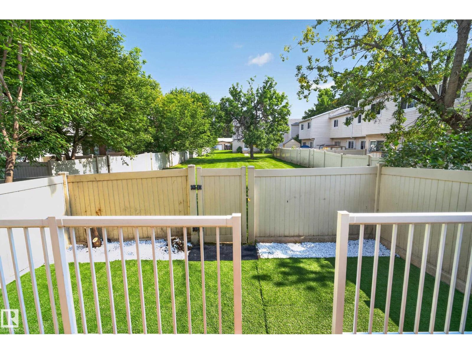 175 CENTENNIAL Court NW - Photo 19