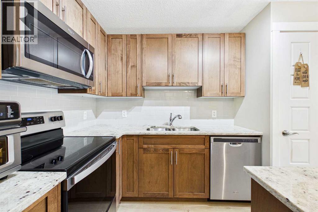 220 Livingston Common Northeast - Photo 16
