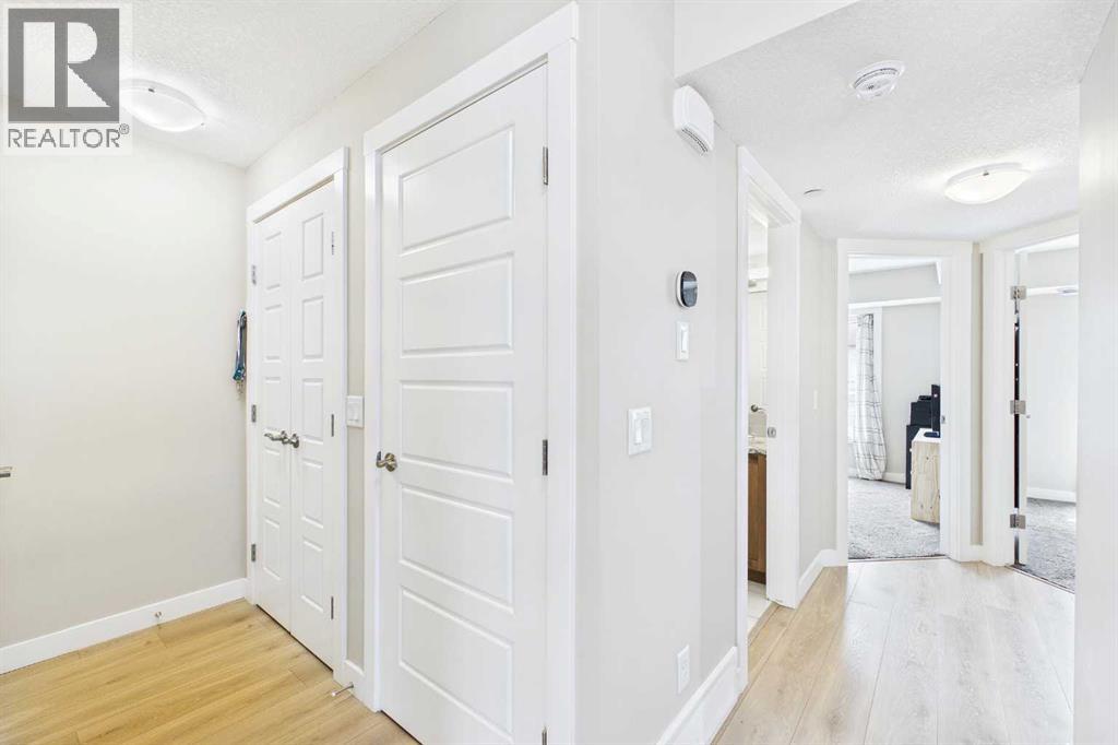 220 Livingston Common Northeast - Photo 17