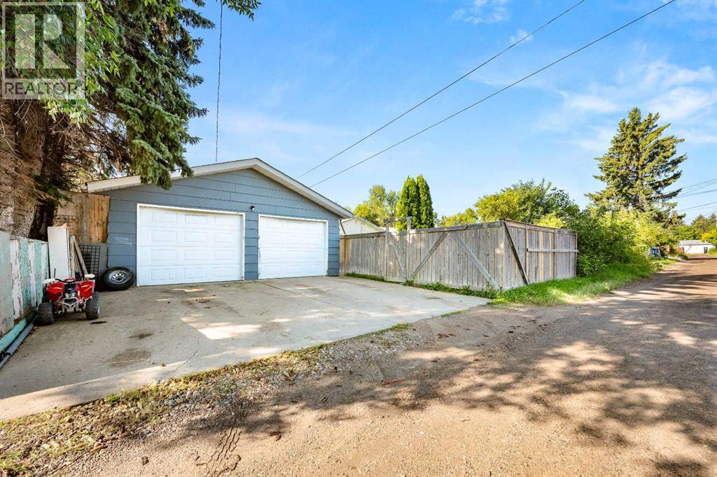 4804 38 Street - 29