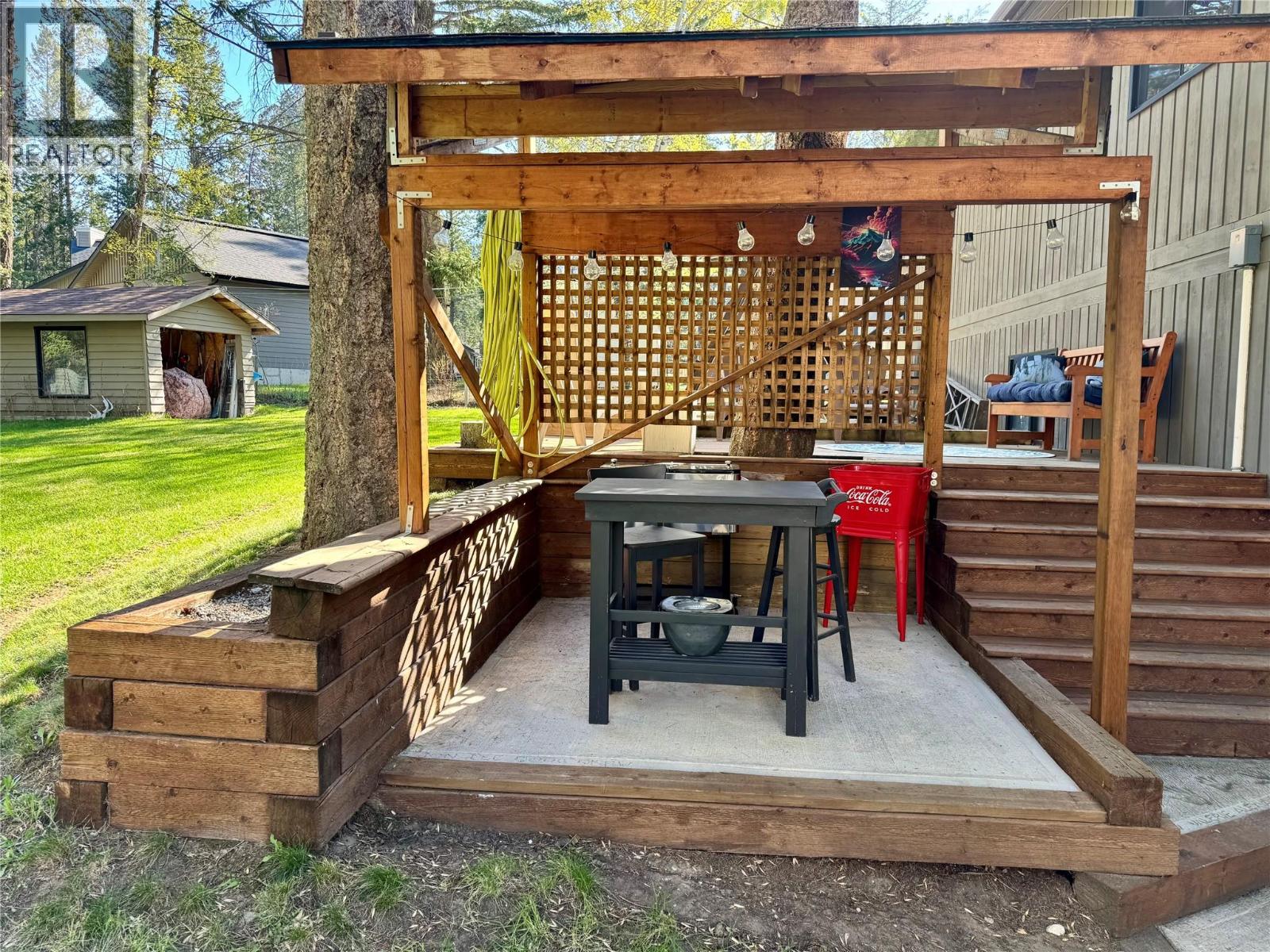 4775 Nelles Crescent - 3