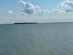 3 Night Swimming Drive, Lake Manitoba Narrows, MB R0L1S0 Photo 19
