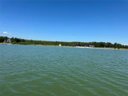 3 Night Swimming Drive, Lake Manitoba Narrows, MB R0L1S0 Photo 15