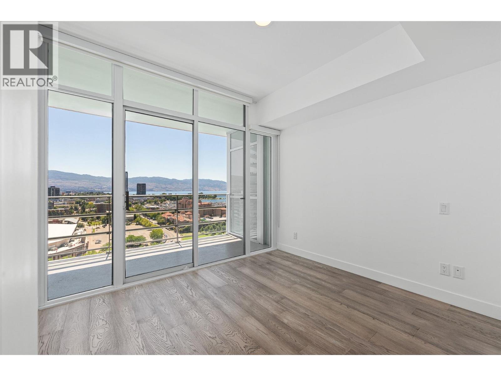 #1706 1151 Sunset Drive - 21