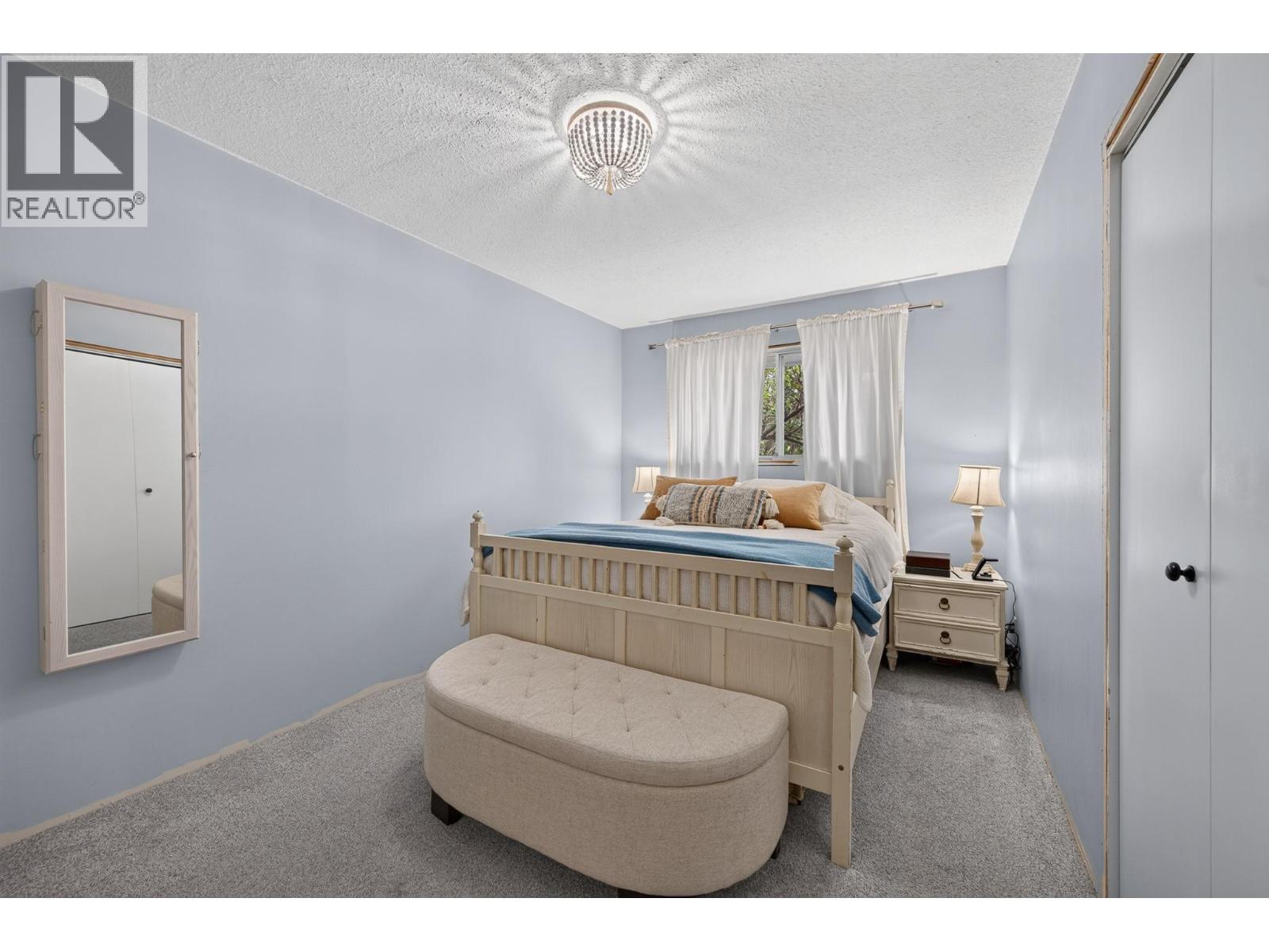 229 Nelson Avenue - Image 10